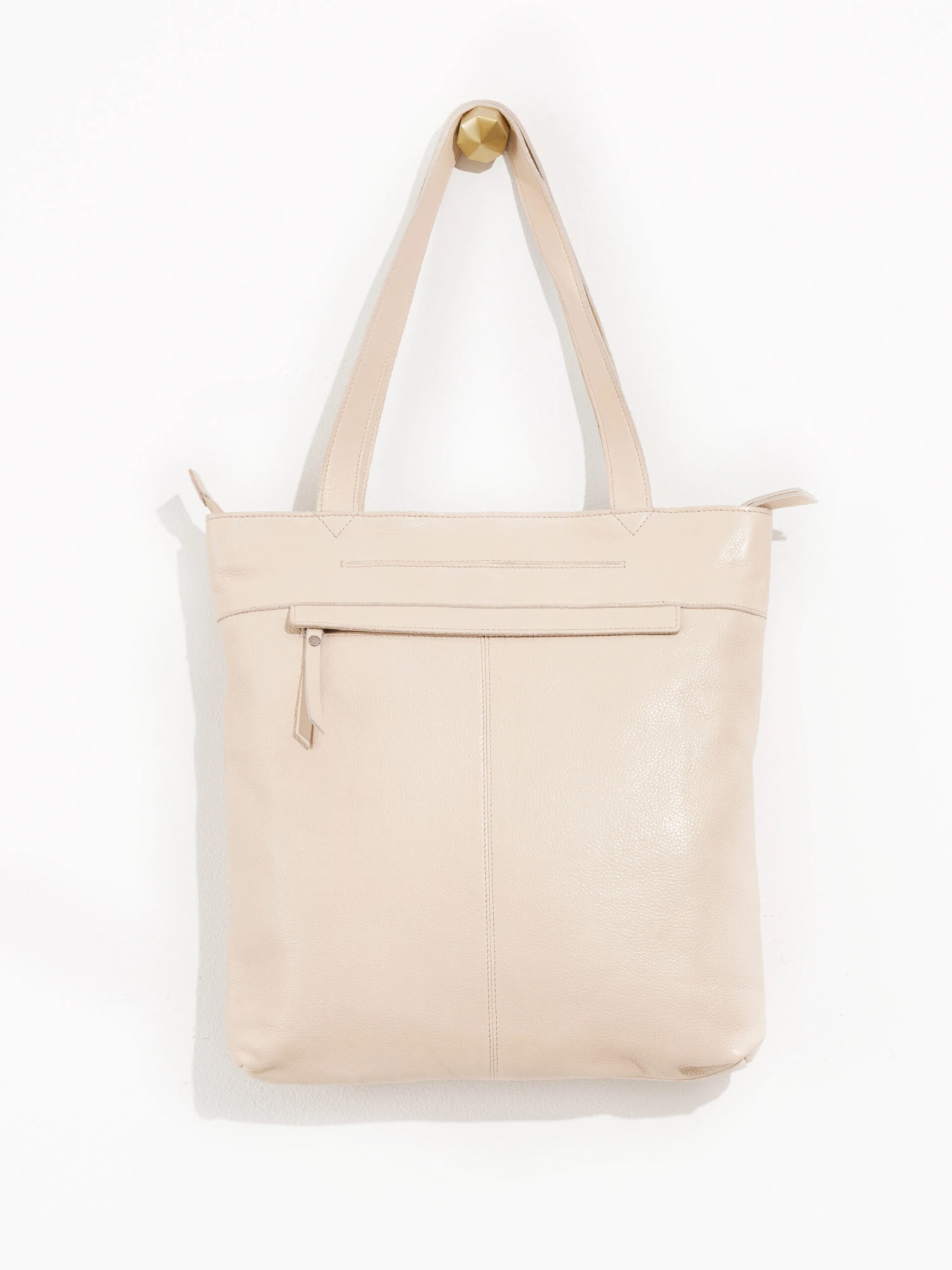 Latico Leon Tote OATMEAL 6 Latico Leon Tote OATMEAL - Image 4