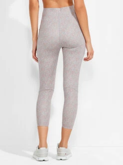 Flexfit Glowing Vines Crop Pocket Legging GREY MULTI -Apparel Sale Shop ACTM238394GMIPRODUCT 04