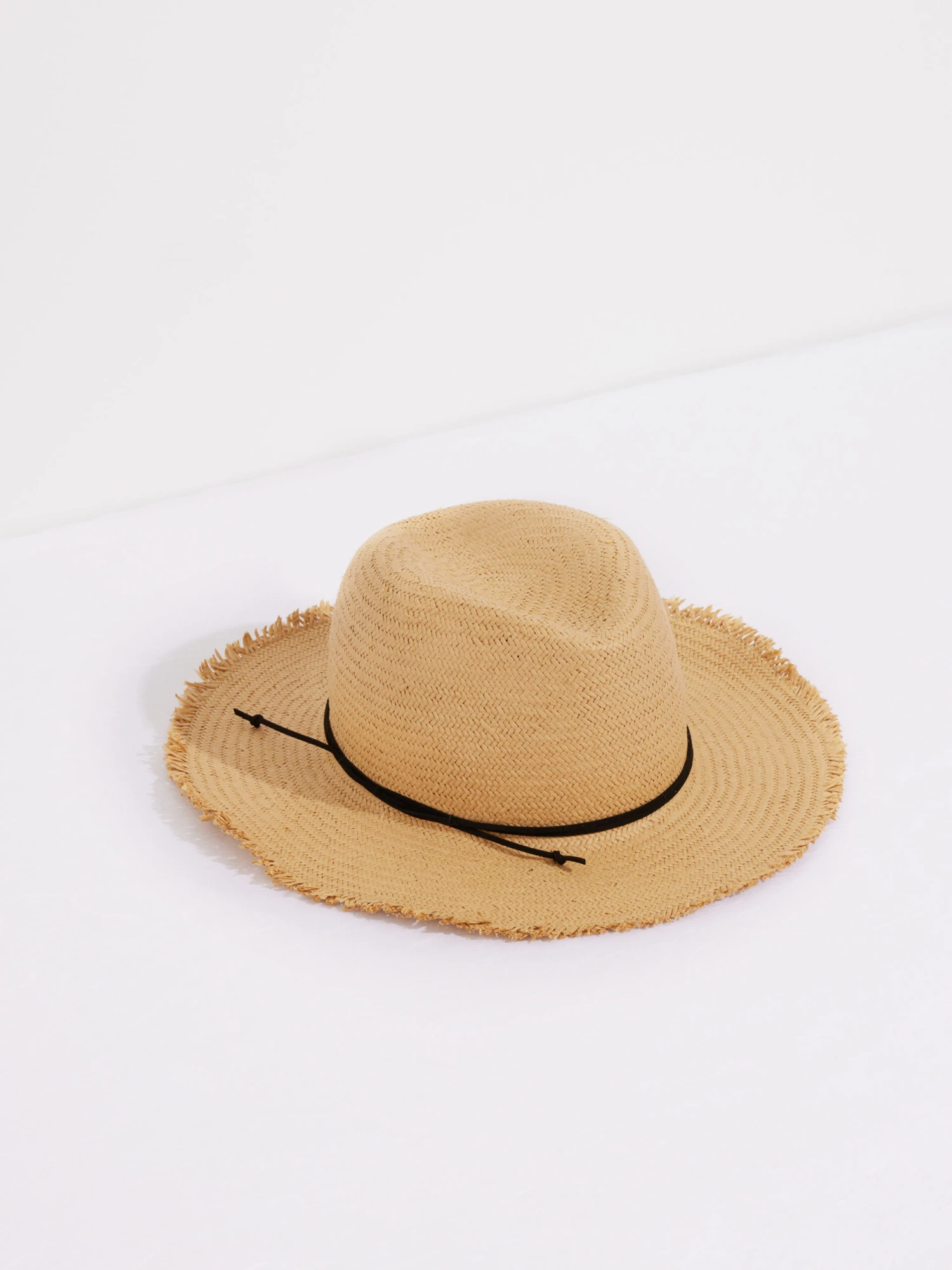 Hat Attack X NIC+ZOE Travel Hat W/ Trim TOAST 3 Hat Attack X NIC+ZOE Travel Hat W/ Trim TOAST