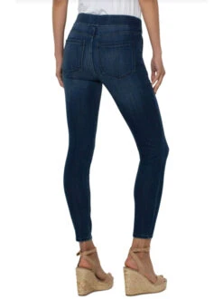 Liverpool - Sienna Pull On W/ Utility Pockets DARK WASH -Apparel Sale Shop LM2621F60DWSPRODUCT 03