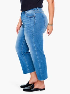 Liverpool - Crop Straight Jean W/ Fray Hem DENIM -Apparel Sale Shop LY7177SS8DENPRODUCT 03