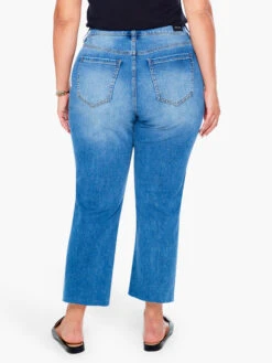 Liverpool - Crop Straight Jean W/ Fray Hem DENIM -Apparel Sale Shop LY7177SS8DENPRODUCT 04