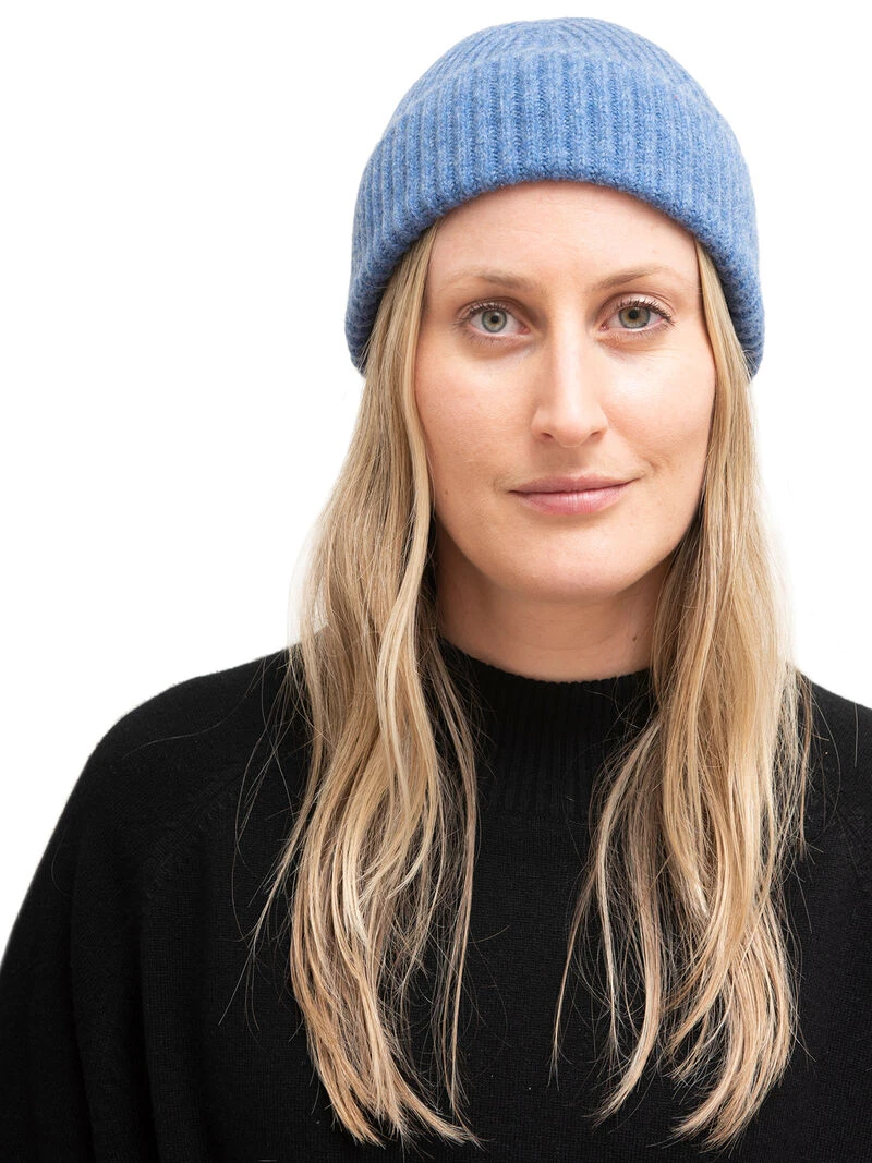 Meg Cohen - Cashmere Solid Ski Hat BLUE 4 Meg Cohen - Cashmere Solid Ski Hat BLUE - Image 2
