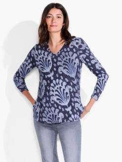 NZT Shadow Florals Long Sleeve V Tee GREY MULTI