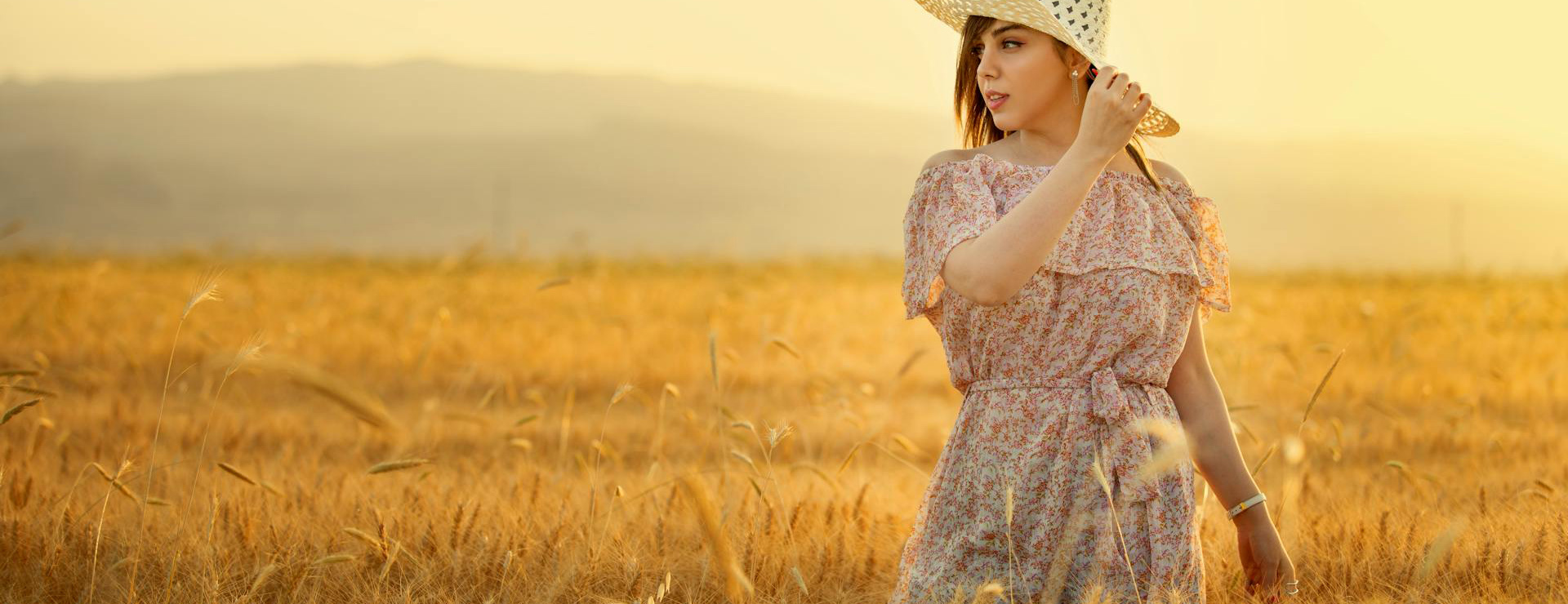 Apparel Sale Shop -Apparel Sale Shop pexels ehsan 27259997 8243824